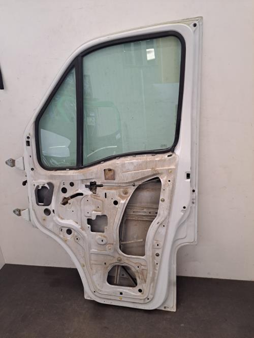 Image Porte avant droit - OPEL MOVANO A
