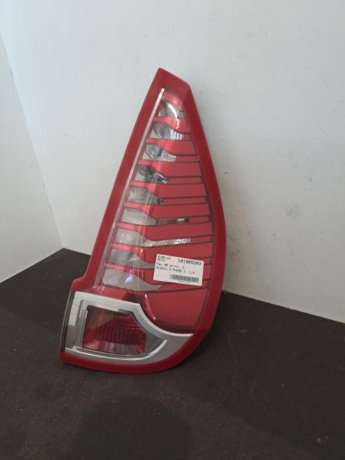 Image Feu arriere principal droit (feux) - RENAULT SCENIC 3