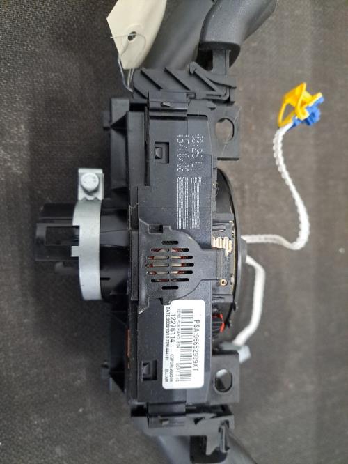 Image Com (Bloc Contacteur Tournant+Commodo Essuie Glace+Commodo Phare) - PEUGEOT 308 1