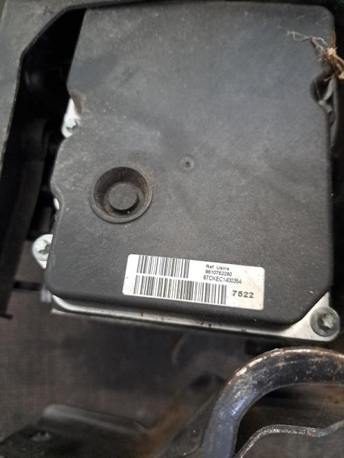 Image Bloc ABS (freins anti-blocage) - CITROEN C4 2