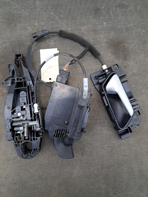 Image Serrure avant droit - PEUGEOT 308 2 SW