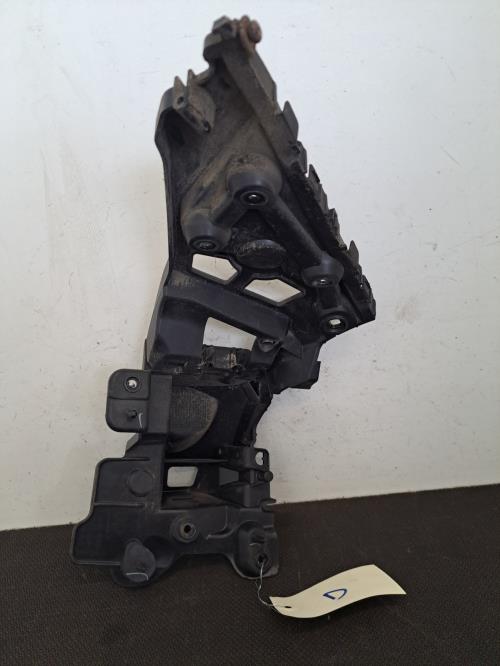 Image Moulure de pare choc arriere - RENAULT CLIO 4