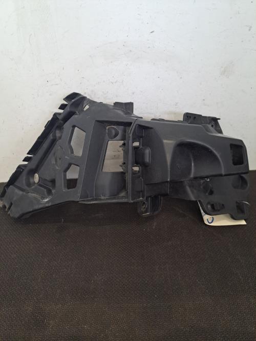 Image Moulure de pare choc arriere - RENAULT CLIO 4