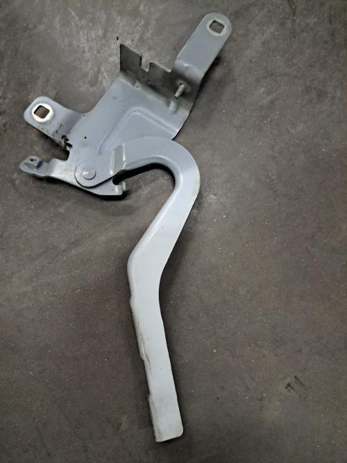 Image Charniere de capot - RENAULT CLIO 4