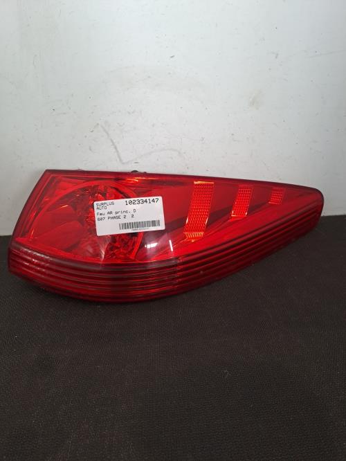 Image Feu arriere principal droit (feux) - PEUGEOT 607