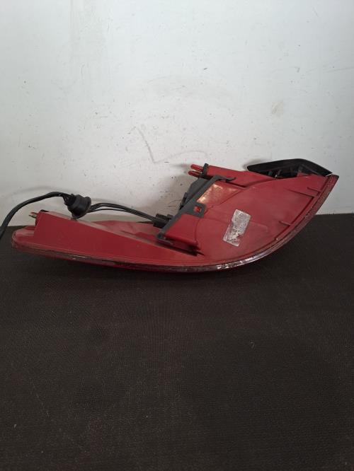 Image Feu arriere principal droit (feux) - PEUGEOT 607