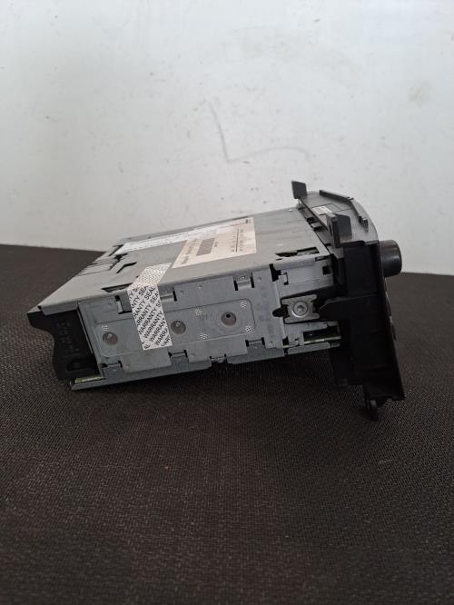 Image Autoradio d'origine - PEUGEOT 607