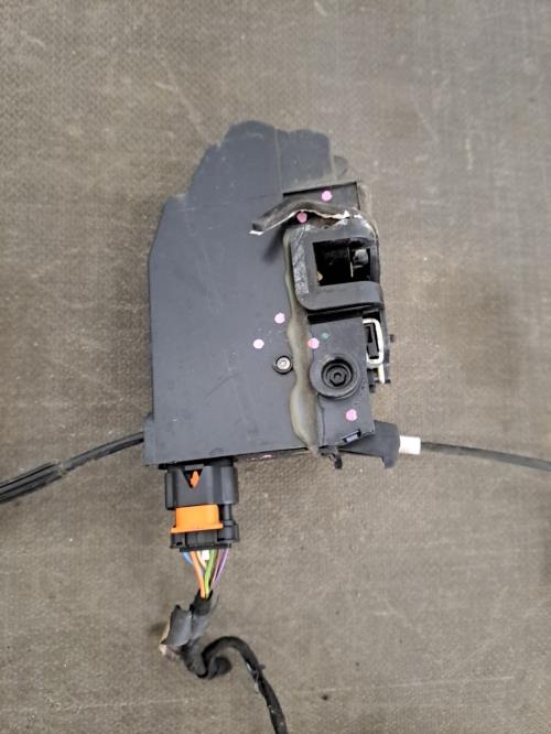 Image Serrure avant droit - PEUGEOT 308 2 SW