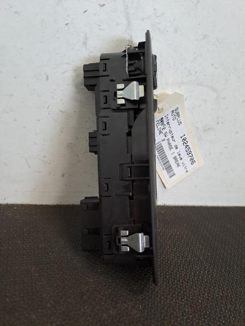 Image Interrupteur de leve vitre avant gauche - PEUGEOT 308 2 SW
