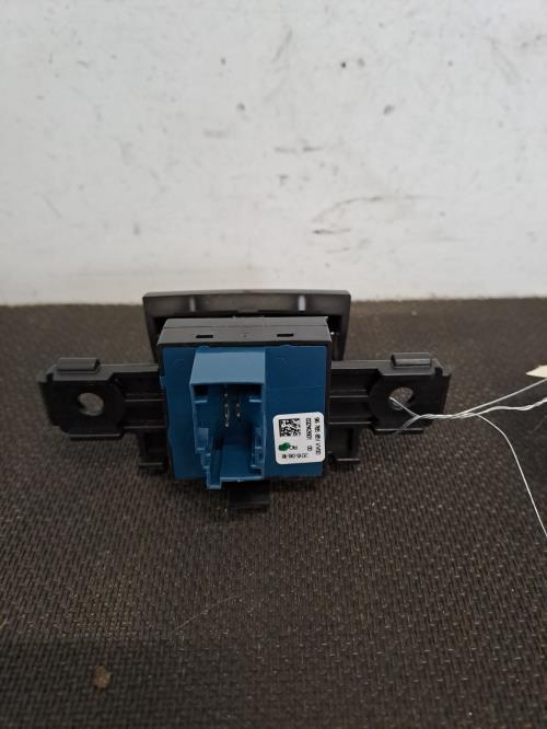 Image Poignee electrique frein a main - PEUGEOT 308 2 SW