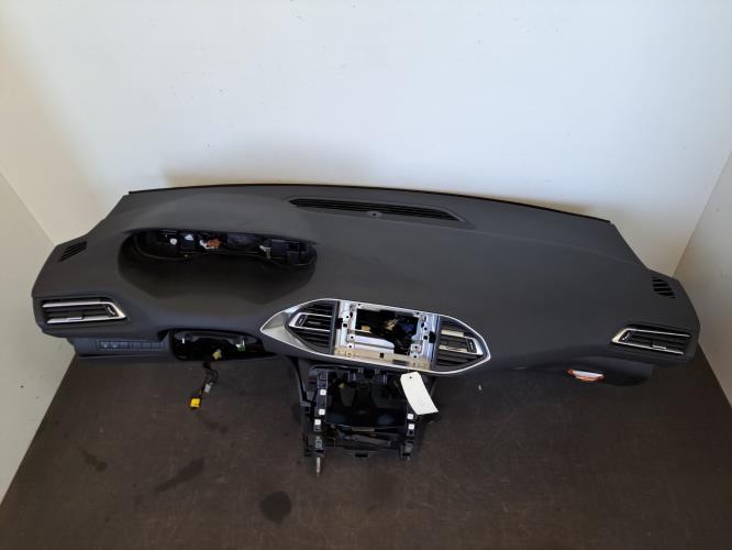 Image Tableau de bord - PEUGEOT 308 2 SW