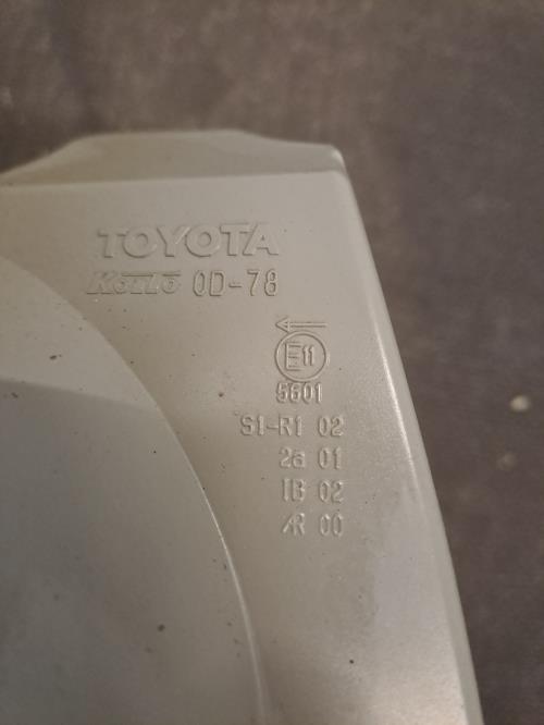 Image Feu arriere principal gauche (feux) - TOYOTA YARIS 3