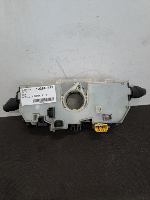Image Com (Bloc Contacteur Tournant+Commodo Essuie Glace+Commodo Phare) - RENAULT SCENIC 3