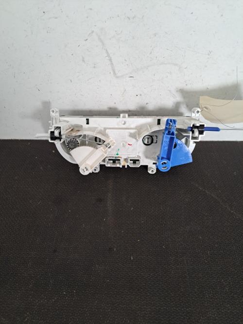 Image Commande chauffage - RENAULT CLIO 4