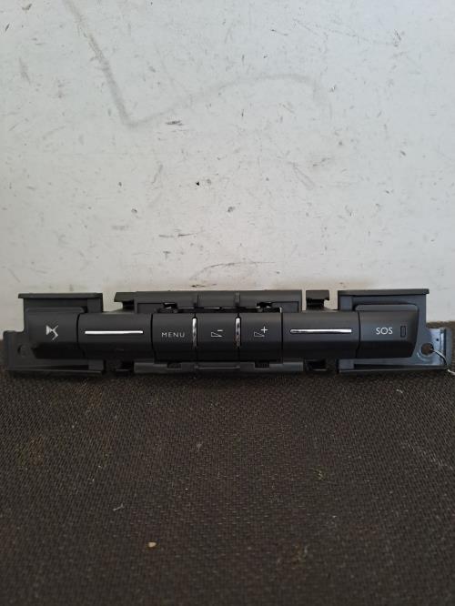 Image Commande autoradio - DS DS3