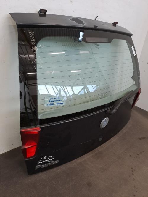 Image Malle/Hayon arriere - FIAT PUNTO 2