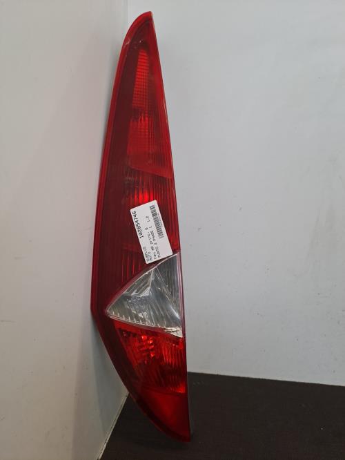 Image Feu arriere principal gauche (feux) - FIAT PUNTO 2