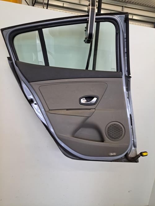 Image Porte arriere gauche - RENAULT MEGANE 3