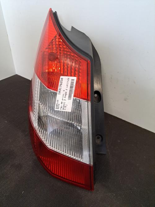 Image Feu arriere principal gauche (feux) - RENAULT SCENIC 2