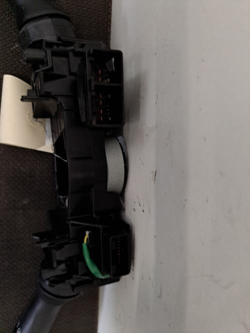 Image Com (Bloc Contacteur Tournant+Commodo Essuie Glace+Commodo Phare) - TOYOTA YARIS 3