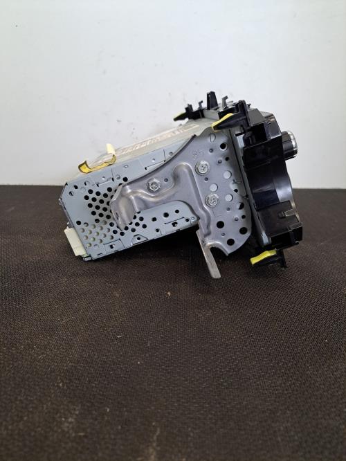 Image Autoradio d'origine - TOYOTA YARIS 3