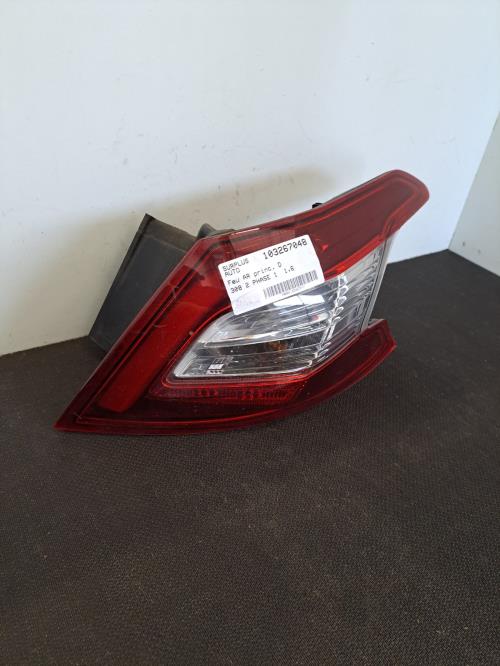Image Feu arriere principal droit (feux) - PEUGEOT 308 2