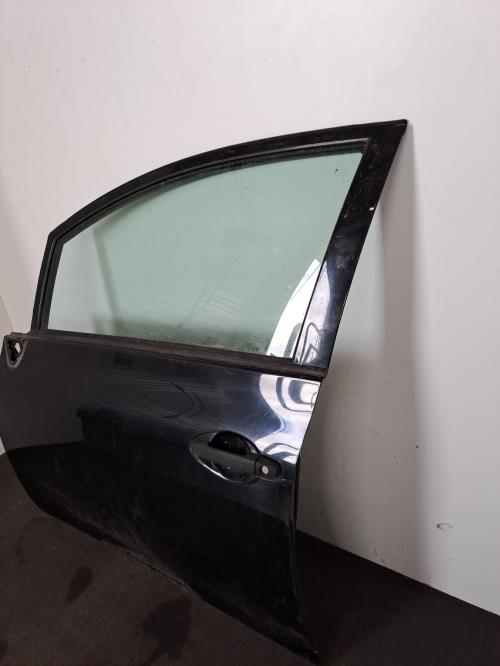 Image Porte avant gauche - TOYOTA AURIS 1