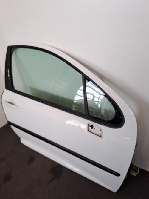 Image Porte avant droit - PEUGEOT 207