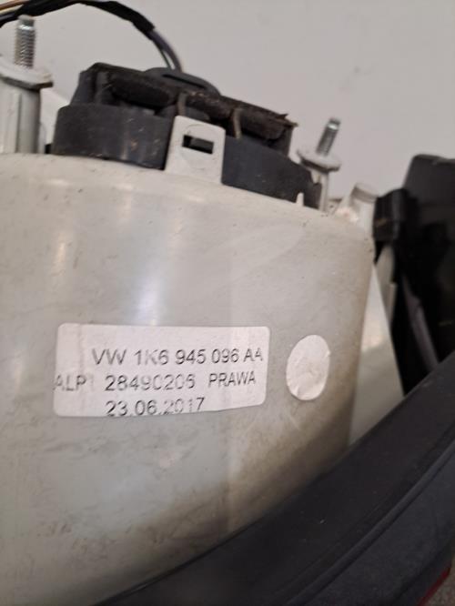 Image Feu arriere principal droit (feux) - VOLKSWAGEN GOLF 5