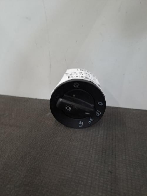 Image Commande de phare - VOLKSWAGEN GOLF 5