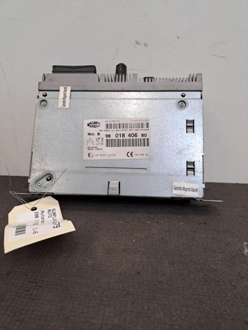 Image Autoradio d'origine - PEUGEOT 208 1