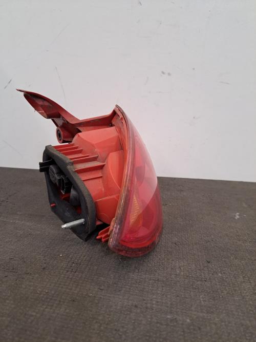 Image Feu arriere principal gauche (feux) - SEAT LEON 2
