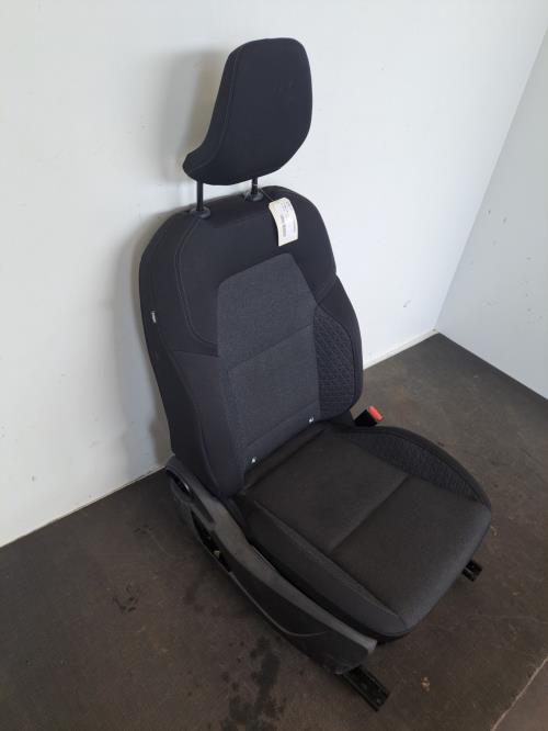 Image Siege avant droit - RENAULT CLIO 5