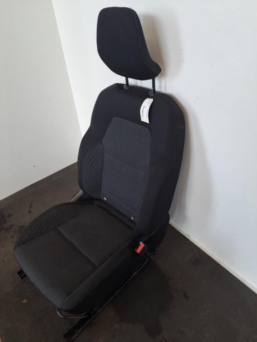 Image Siege avant droit - RENAULT CLIO 5