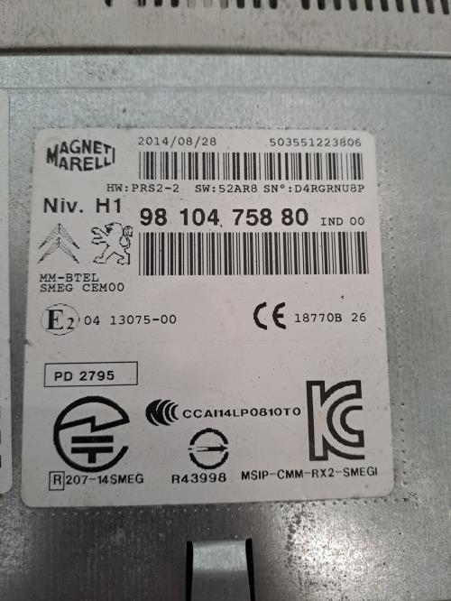 Image Autoradio d'origine - PEUGEOT 508 1