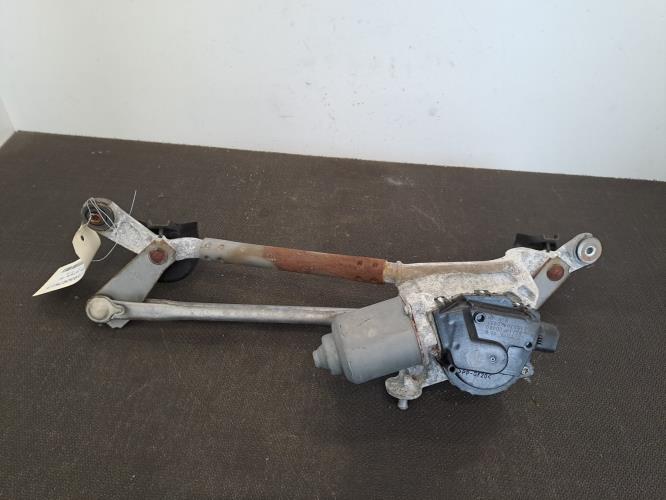 Image Moteur essuie glace avant - TOYOTA YARIS 2