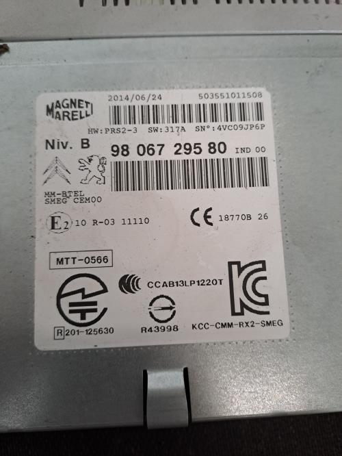 Image Autoradio d'origine - PEUGEOT 208 1