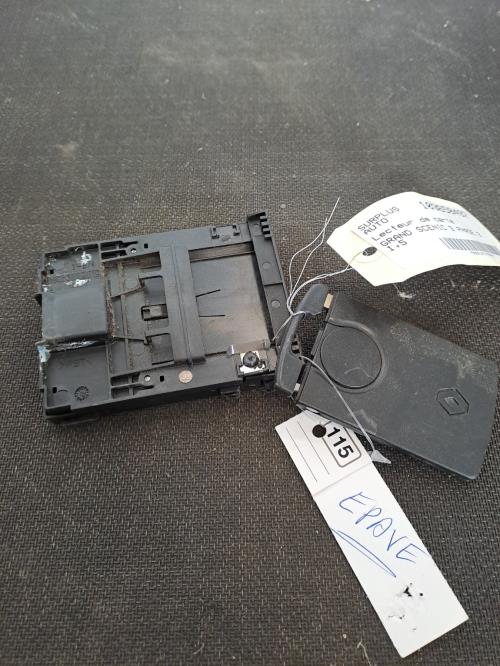 Image Lecteur de carte (neiman) - RENAULT GRAND SCENIC 3