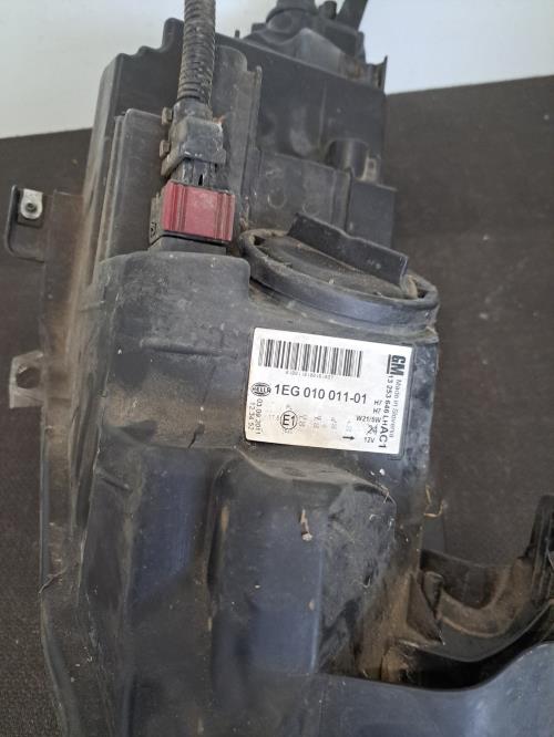 Image Optique avant principal gauche (feux)(phare) - OPEL ASTRA J SPORTS