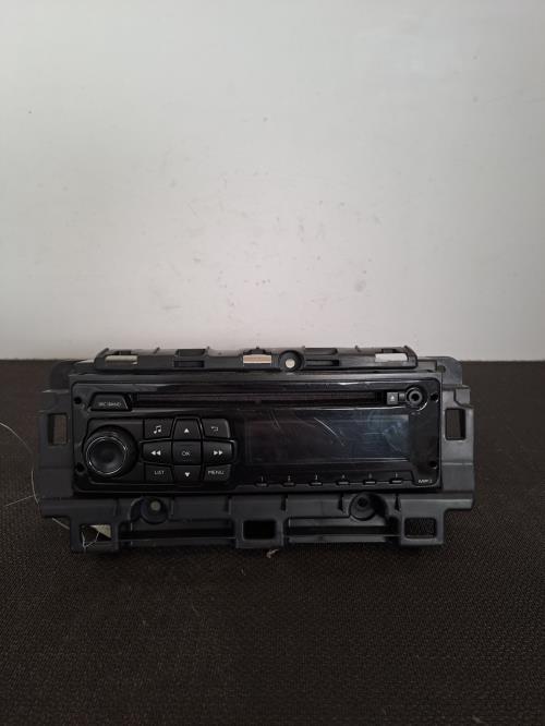 Image Autoradio d'origine - PEUGEOT 208 1