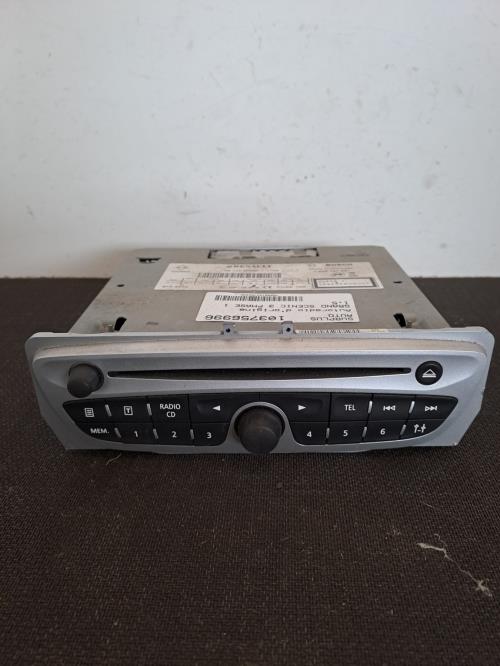 Image Autoradio d'origine - RENAULT GRAND SCENIC 3
