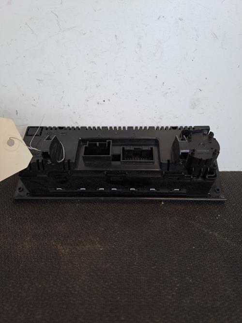 Image Commande chauffage - SKODA FABIA 3