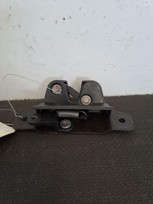 Image Serrure de hayon - CITROEN SAXO
