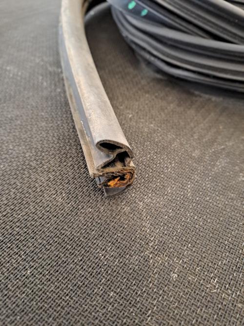 Image Joint de porte avant gauche - RENAULT TRAFIC 3 COURT