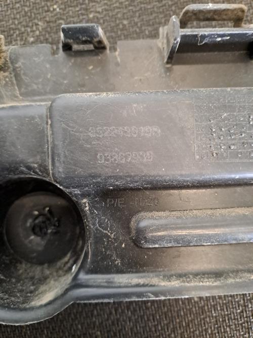 Image Moulure de pare choc arriere - RENAULT TRAFIC 3 COURT