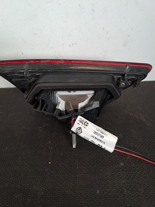 Image Feu arriere secondaire droit (feux) - RENAULT CLIO 4