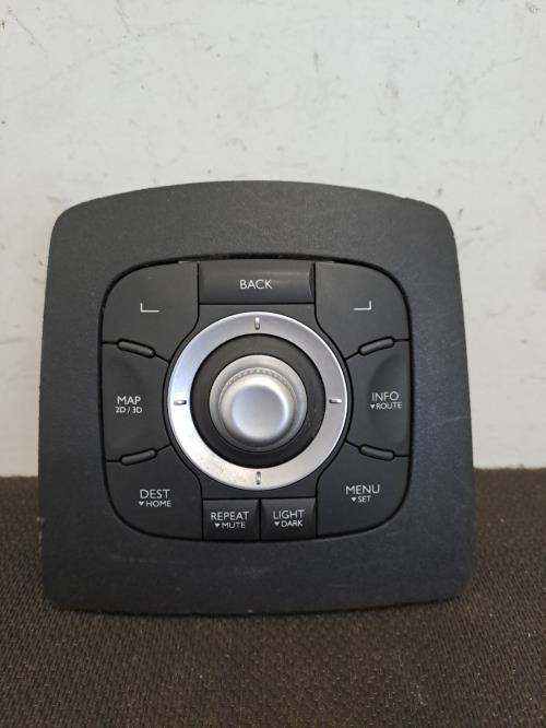 Image Commande GPS - RENAULT SCENIC 3