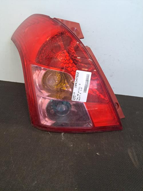 Image Feu arriere principal gauche (feux) - SUZUKI SWIFT 3
