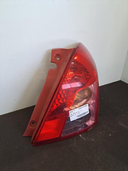 Image Feu arriere principal droit (feux) - SUZUKI SWIFT 3