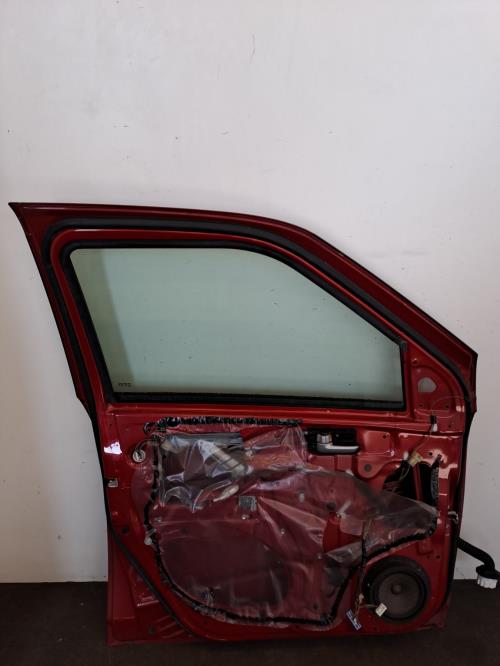 Image Porte avant gauche - SUZUKI SWIFT 3